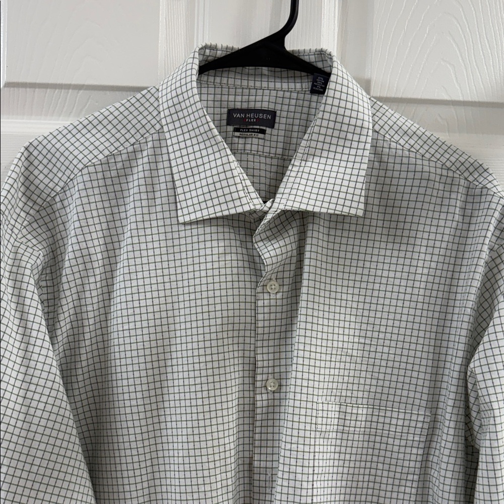 Van Heusen Men's White and Black Checkered Dress Shirt